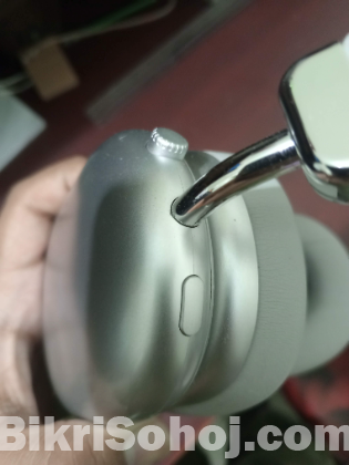 Headphones with 120 Hours Of Backup (anc)